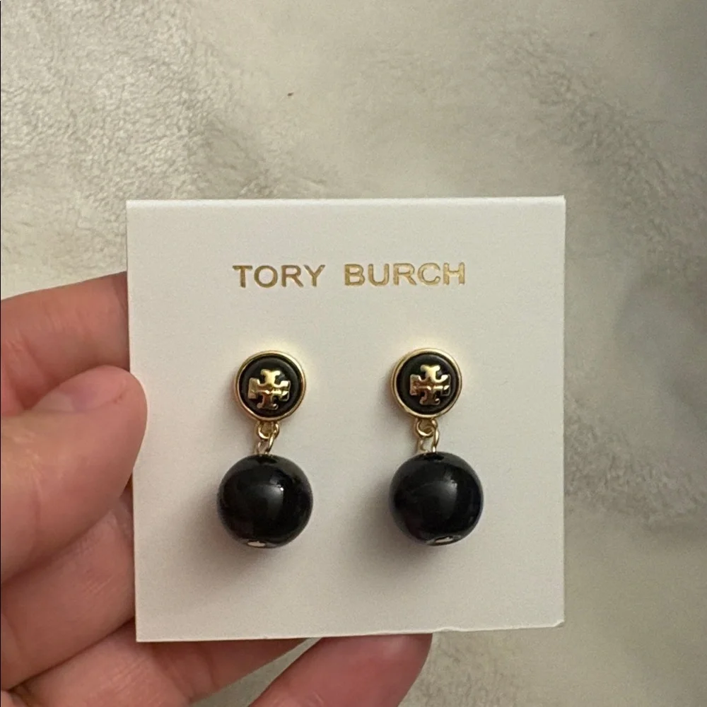 Tory Burch Gold and black dangle Earrings